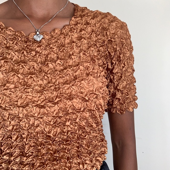 Textured blouse - Picture 2 of 2